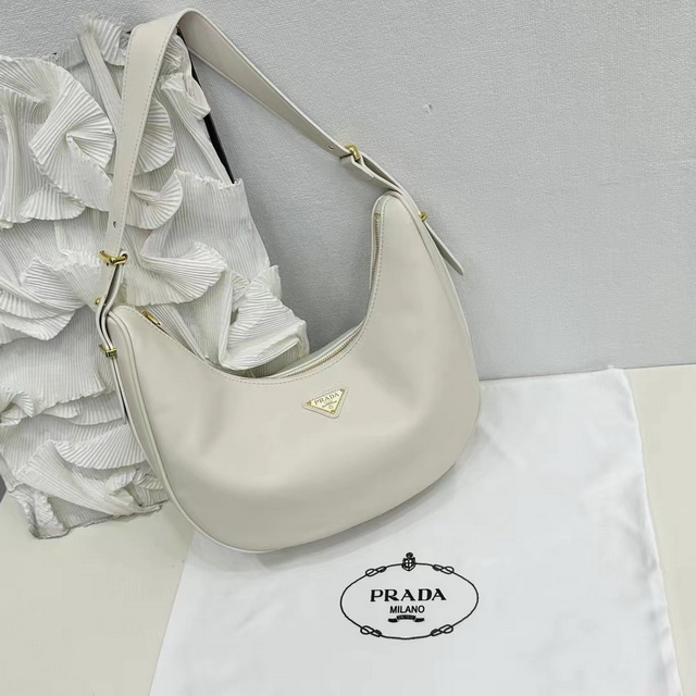 Prada Handbags 034